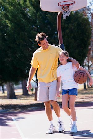 simsearch:700-00060777,k - Father and Daughter Playing Basketball Stock Photo - Rights-Managed, Code: 700-00161751