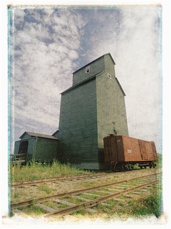 simsearch:700-06059677,k - Grain Elevator Stock Photo - Rights-Managed, Code: 700-00163068