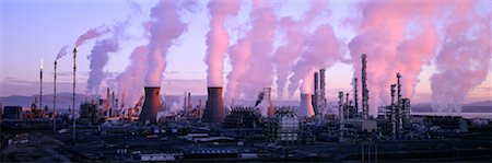 simsearch:700-00018773,k - Petrochemical Factory Stock Photo - Rights-Managed, Code: 700-00163535