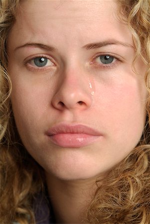 simsearch:695-05780518,k - Woman Crying Stock Photo - Rights-Managed, Code: 700-00177881