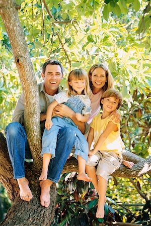 simsearch:700-00041478,k - Family Sitting on Tree Stock Photo - Rights-Managed, Code: 700-00179004