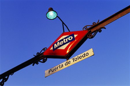 simsearch:700-03069038,k - Metro Sign Madrid, Spain Stock Photo - Rights-Managed, Code: 700-00186111