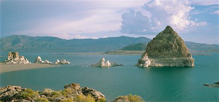 pyramid lake - Tufa Rock Formations Pyramid Lake Nevada USA Stock Photo - Rights-Managed, Code: 700-00187577