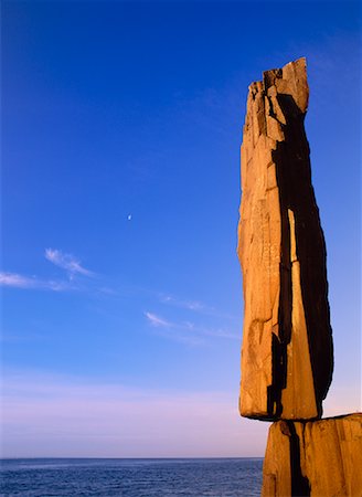 Balancing Rock, Long Island, Nova Scotia, Canada Stock Photo - Rights-Managed, Code: 700-00182714