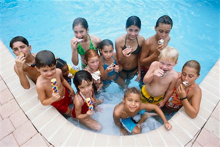 simsearch:700-00177533,k - Portrait of Kids in Pool Stock Photo - Rights-Managed, Code: 700-00195523