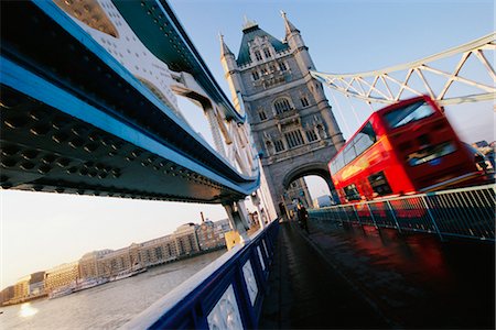 Bus Crossing Tower Bridge London, England Stock Photo - Rights-Managed, Code: 700-00195784