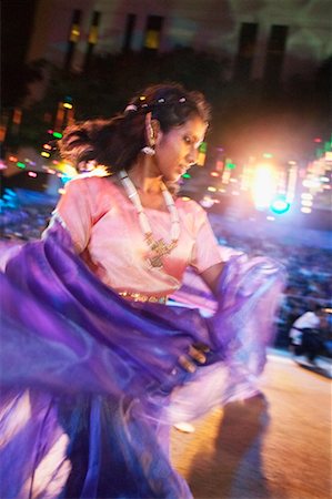 singapore traditional costume lady - Dancer at Chingay Parade Singapore Stock Photo - Rights-Managed, Code: 700-00195918