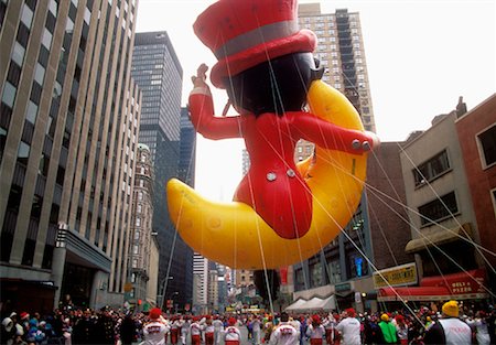 simsearch:700-00189342,k - Macy's Thanksgiving Day Parade New York City, New York, USA Stock Photo - Rights-Managed, Code: 700-00199188