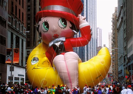 simsearch:700-00189342,k - Macy's Thanksgiving Day Parade New York City, New York, USA Stock Photo - Rights-Managed, Code: 700-00199225