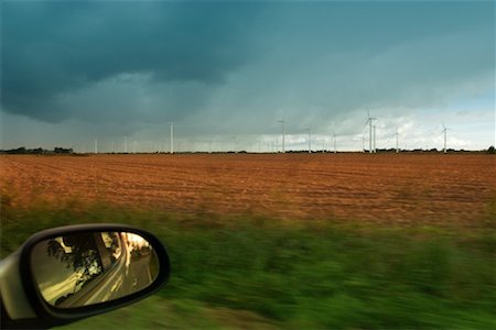 simsearch:846-03164221,k - View of Wind Turbines from Car Window Stock Photo - Rights-Managed, Code: 700-00190309