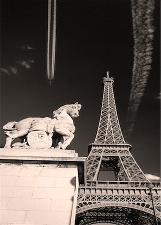 Jet Contrails above Eiffel Tower Paris France Stock Photo - Rights-Managed, Code: 700-00267843