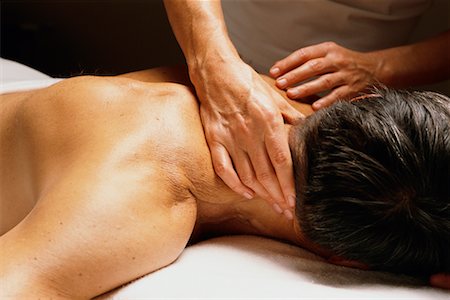 simsearch:600-01110360,k - Man Getting a Massage Stock Photo - Rights-Managed, Code: 700-00267984
