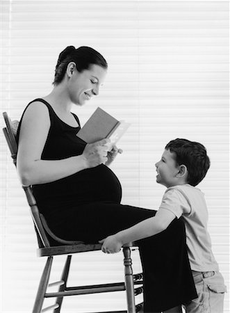 Pregnant Mother Reading to Child Stock Photo - Rights-Managed, Code: 700-00269519