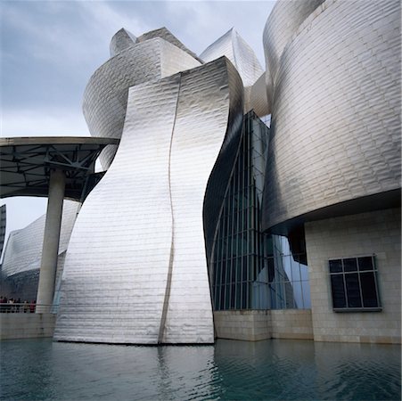 simsearch:700-01879711,k - Guggenheim Museum Bilbao, Spain Stock Photo - Rights-Managed, Code: 700-00269652
