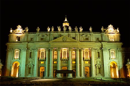 Saint Peter's Basilica Vatican City, Rome, Italy Stock Photo - Rights-Managed, Code: 700-00262770