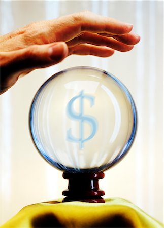 simsearch:700-00362048,k - Hand over Crystal Ball with Dollar Sign Stock Photo - Rights-Managed, Code: 700-00270109