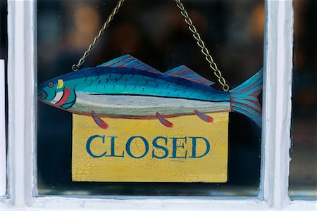 Closed Sign Hanging in Window Stock Photo - Rights-Managed, Code: 700-00318689
