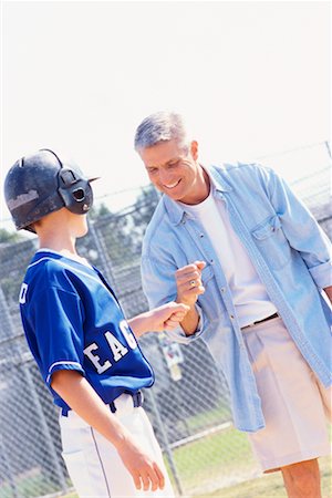 simsearch:700-00097991,k - Father with Son at Ball Park Stock Photo - Rights-Managed, Code: 700-00342055