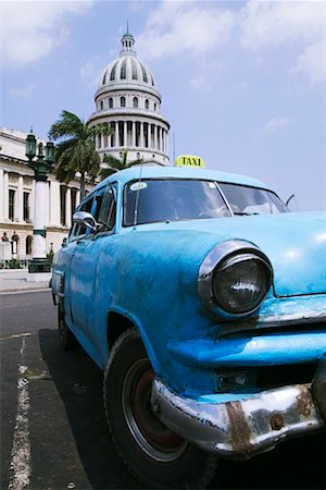 simsearch:700-06465885,k - Vintage Car as Taxi Outside El Capitolio Havana, Cuba Stock Photo - Rights-Managed, Code: 700-00356713