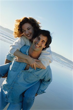 simsearch:700-00529622,k - Couple on Beach Stock Photo - Rights-Managed, Code: 700-00357308