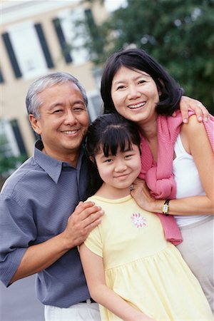 simsearch:700-00357462,k - Family Portrait Stock Photo - Rights-Managed, Code: 700-00357464