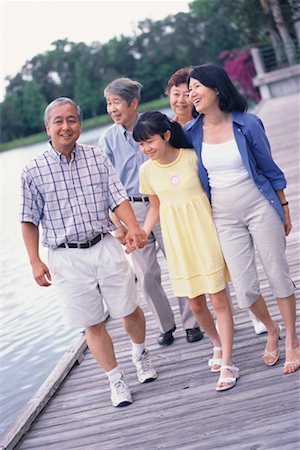 simsearch:700-00357462,k - Family Portrait Stock Photo - Rights-Managed, Code: 700-00357475