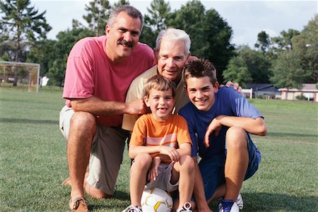 simsearch:700-00361698,k - Portrait of Family Outdoors Stock Photo - Rights-Managed, Code: 700-00350526