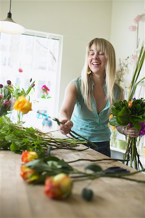 simsearch:6118-08202525,k - Florist Creating Flower Arrangements Stock Photo - Rights-Managed, Code: 700-00350811