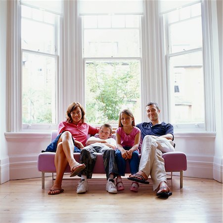 simsearch:700-00041478,k - Family Portrait Stock Photo - Rights-Managed, Code: 700-00364198