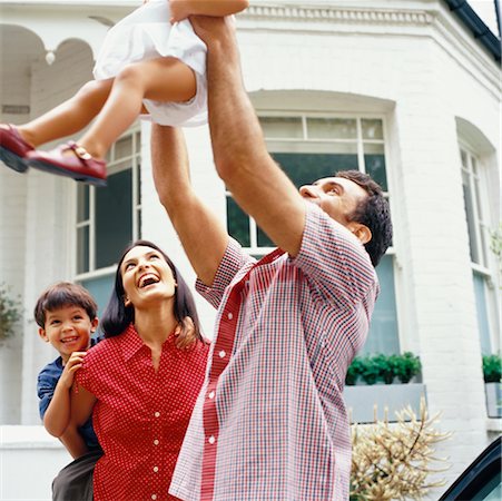 simsearch:700-00364230,k - Family in Front of House Stock Photo - Rights-Managed, Code: 700-00364229