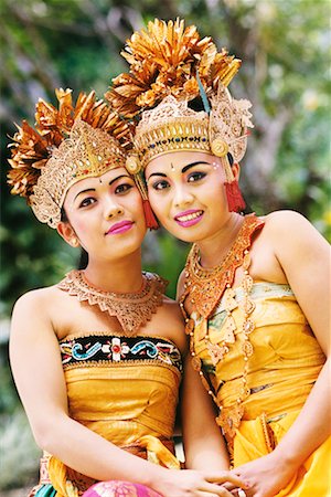 Balinese Dancers Outdoors Bali, Indonesia Foto de stock - Con derechos protegidos, Código: 700-00364288