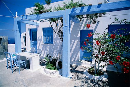 Dwelling and Patio Oia, Santorini, Greece Stock Photo - Rights-Managed, Code: 700-00367887