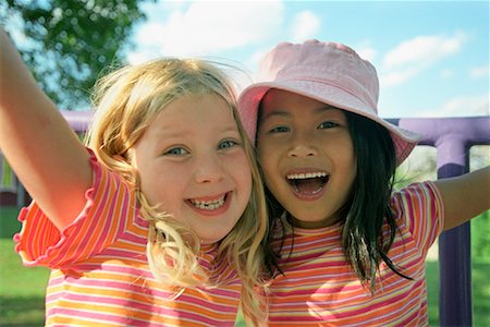 simsearch:700-00033360,k - Portrait of Girls Stock Photo - Rights-Managed, Code: 700-00438970