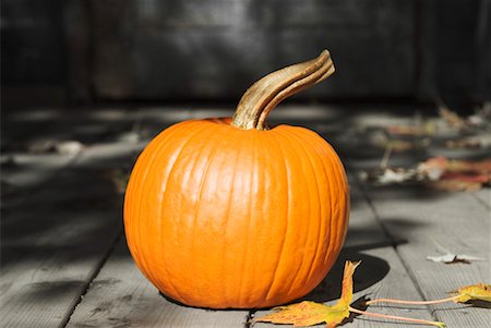 pumpkin on stalk - Pumpkin on Porch Stock Photo - Rights-Managed, Code: 700-00430307