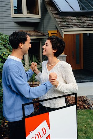 simsearch:700-03508131,k - Couple In Front of House, With Sold Sign Stock Photo - Rights-Managed, Code: 700-00440018