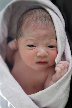 simsearch:700-00554038,k - Portrait of Newborn Stock Photo - Rights-Managed, Code: 700-00458228