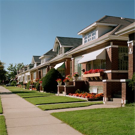 simsearch:700-05662619,k - Row of Houses Stock Photo - Rights-Managed, Code: 700-00477580