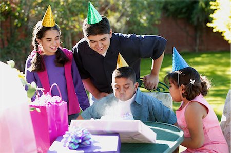 Children at Birthday Party Stock Photo - Rights-Managed, Code: 700-00481637