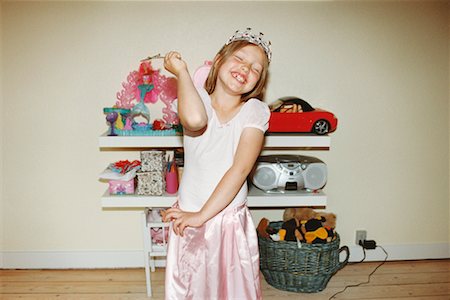 simsearch:700-00033360,k - Girl in Princess Costume Stock Photo - Rights-Managed, Code: 700-00506853