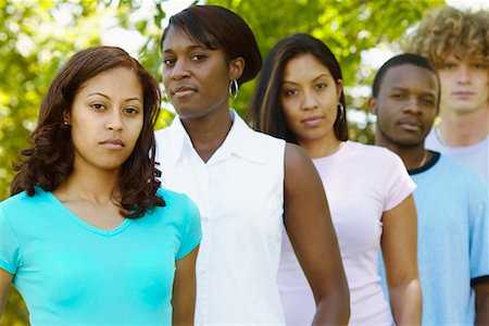 simsearch:700-00515289,k - Portrait of Group of Friends Foto de stock - Con derechos protegidos, Código: 700-00515280