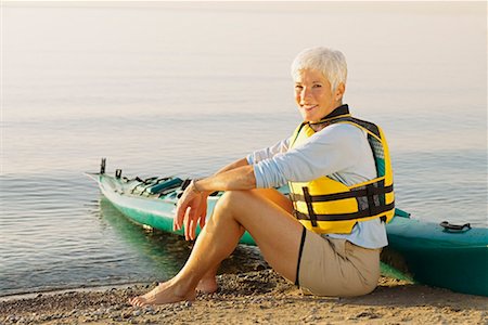 simsearch:700-00522399,k - Portrait of Kayaker on Beach Foto de stock - Con derechos protegidos, Código: 700-00517625