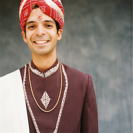 simsearch:700-00195618,k - Portrait of Hindu Groom Stock Photo - Rights-Managed, Code: 700-00524040