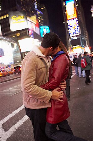 simsearch:700-00611022,k - Couple Kissing in Times Square, New York City, New York, USA Stock Photo - Rights-Managed, Code: 700-00527044