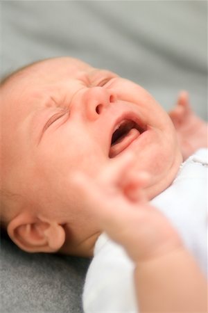 simsearch:700-00527142,k - Baby Crying Stock Photo - Rights-Managed, Code: 700-00527136