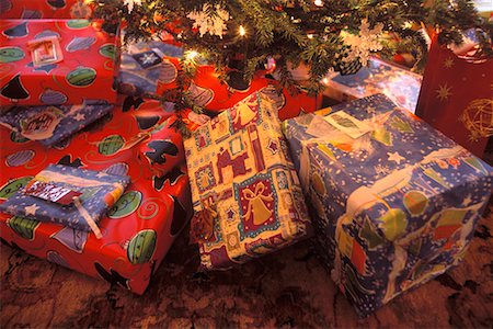 simsearch:700-00547217,k - Presents Under Christmas Tree Stock Photo - Rights-Managed, Code: 700-00527496