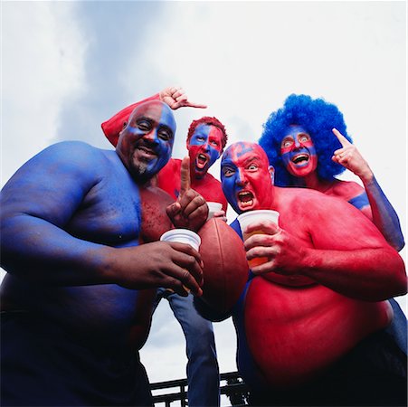 simsearch:628-05817772,k - Group Portrait of Sports Fans Stock Photo - Rights-Managed, Code: 700-00528094
