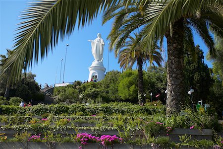 simsearch:700-02594225,k - Statue of The Virgin Mary, Cerro San Cristobal, Santiago, Chile Stock Photo - Rights-Managed, Code: 700-00520175