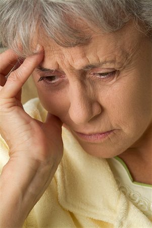 feeble - Woman with Headache Stock Photo - Rights-Managed, Code: 700-00520264