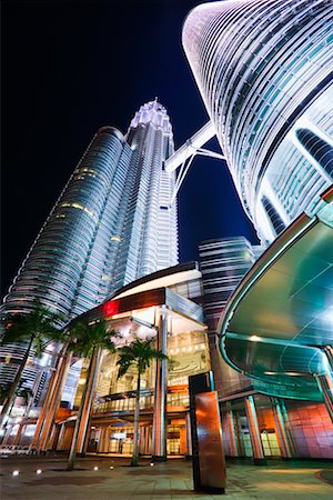 simsearch:841-08797696,k - Petronas Twin Towers, Kuala Lumpur, Malaysia Stock Photo - Rights-Managed, Code: 700-00520854
