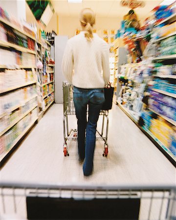 simsearch:700-01344535,k - Woman in Grocery Store Stock Photo - Rights-Managed, Code: 700-00530237